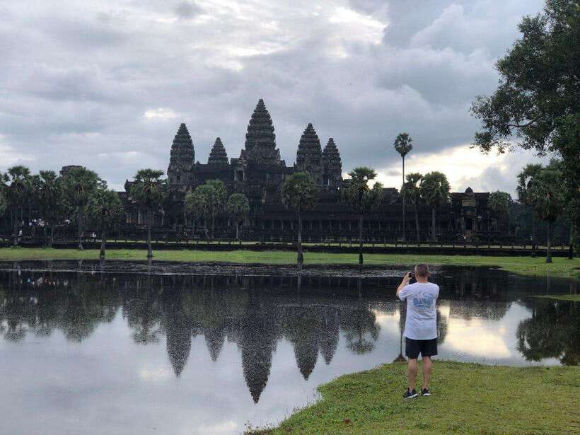 1-Day Angkor Wat Private Tour with Spanish Tour Guide. - Who this private Angkor day tour is best for