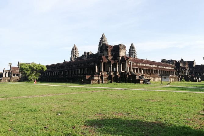 1 Day Angkor Wat with Sunrise Tour - Itinerary reality check: the full 6 to 8 hour flow