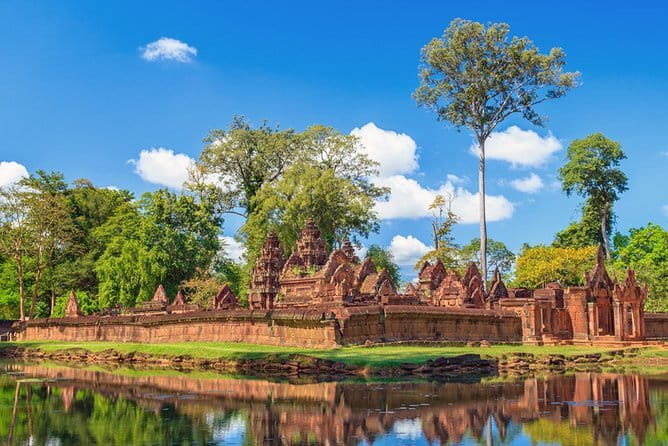 1 Day Beng Mealea ,Koh Ker Pyramid Temple and Peah Vihear Temple - Beng Mealea after 2:30 pm: jungle temple energy and the Angkor Pass shortcut