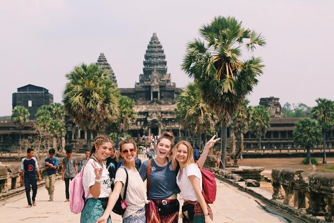 1-Day private Angkor Temple Tour with Sun Rise by Tuk Tuk from Siem Reap - Angkor Thom circuit by tuk tuk: South Gate, Bayon, Baphuon, and the terraces