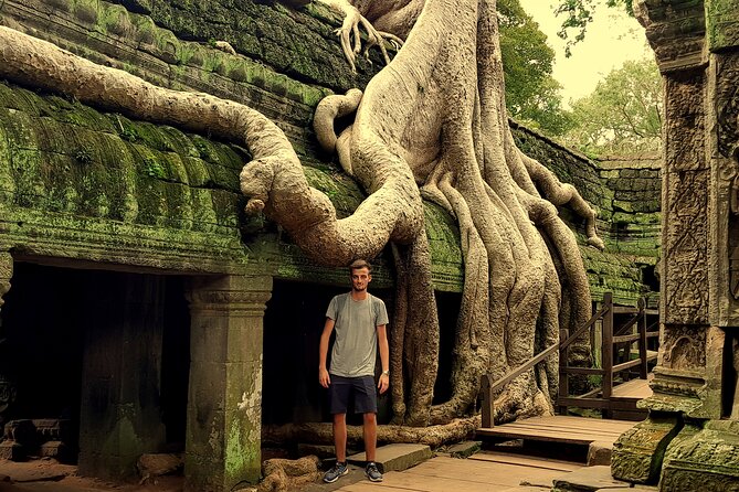 1day private tour to all majestic Temples in Angkor and Sunset - Angkor Wat at the Start: Big First Stop Energy