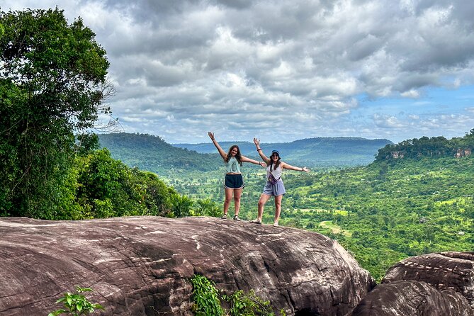 2 Day Angkor Wat Kulen Mountain Beng Mealea Floating Village Tour - Angkor Thom and Bayon: the smiling faces stop that hits hardest
