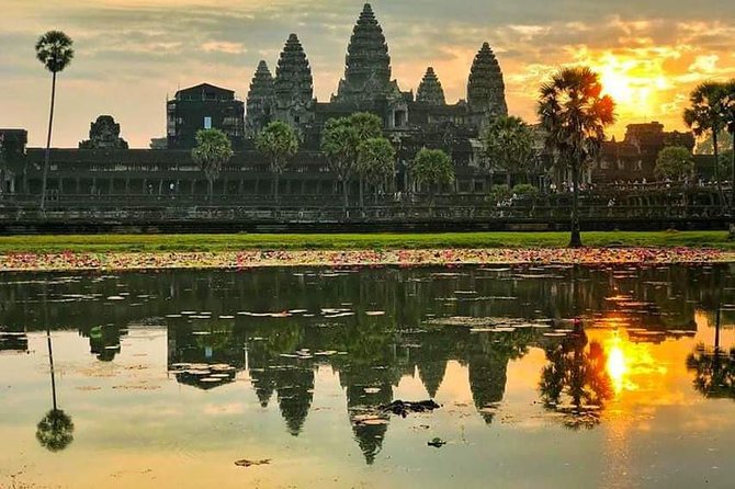 2-Day Angkor Wat Sunrise tour, Banteay Srei & Tonle Sap lake - Ta Prohm: the jungle temple moment you’ll remember