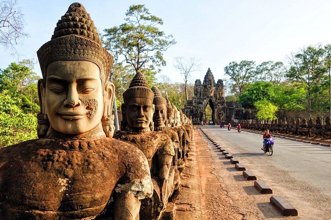 2-Day Best of Angkor Wat and Tonle Sap Lake Tour - The Terrace Stops: Elephants and the Leper King in Context