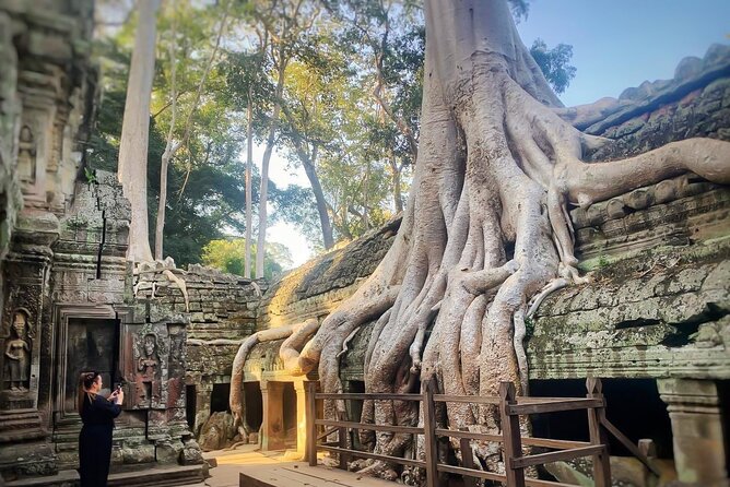 2 Days Guided Historical Tour in Angkor - Day One Route: Angkor Wat, Angkor Thom, Bayon, and Ta Prohm