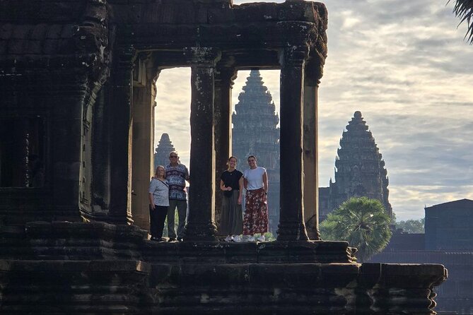 2 Days Tour in Siem Reap including Lunch, Dinner & Apsara Show - Key highlights at a glance
