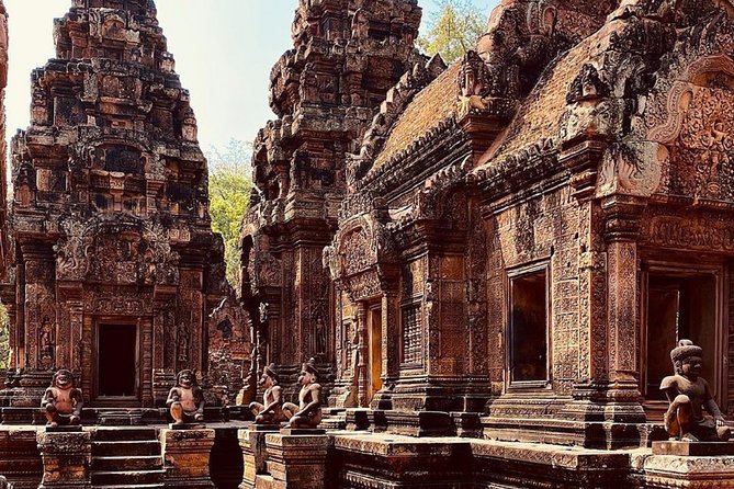 2-Days Tour (The Best Historical of Khmer Empire) - Day 2 at Angkor Wat: the morning that sets the tone
