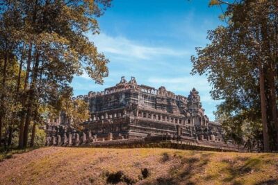2days Explore Angkor wat Small Tour & Big Tour + Banteay Srei (Private tour) - Siem Reap start: pickup, mobile ticket, and staying comfortable