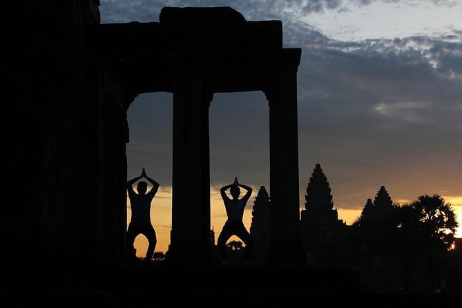 3-D Angkor Temples With One Sunrise - Why Angkor Wat sunrise beats another full day of temples