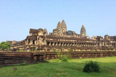 3-Day 'Temples & Tonle Sap' Tour - Day 1: Angkor Thom’s face towers, jungle-carved icons, and Angkor Wat at full force