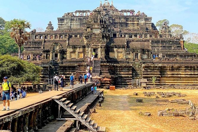 3-Day Tour (The Historical of Khmer Empire) - Day 2: Angkor Wat, Ta Prohm’s trees, and the smaller temples in the Roluos area