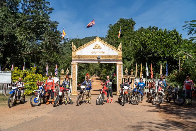 5 Days - Cambodia Ancient Trails & Jungle Temples - Day 2: Koh Ker’s Pyramid Temple on Northbound Jungle Trails