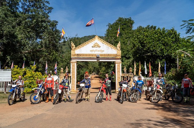 5 Days - Cambodia Ancient Trails & Jungle Temples - Bikes, Gear, and the Support Team Reality