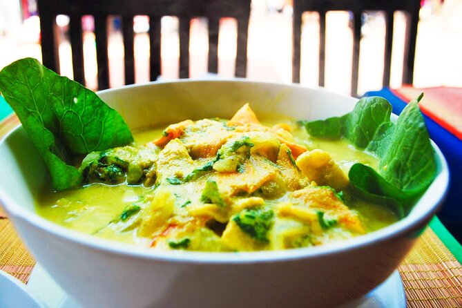 Afternoon Cooking Class & Village Tour in Siem Reap - Tasting Herbs and Sauces: Where Khmer Cooking Becomes Clear