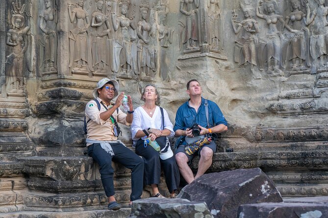 Angkor Adventure Vespa Tour / Tuk Tuk or Car - Stop 1: Angkor Wat in the morning, with real time to look