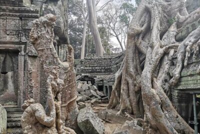 Angkor Cab: Siem Reap 3 day private tour: 'off the beaten track' - Srah Srang and Tonle Sap: why water stops feel like a reset
