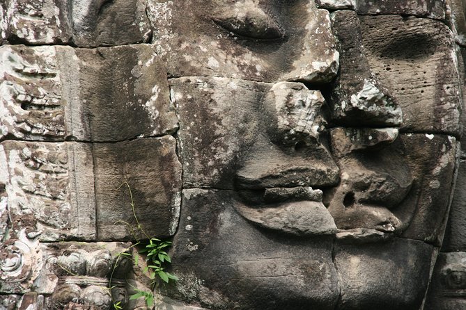 Angkor Explorer by Cambodiajeep - Why a vintage jeep makes Angkor feel manageable