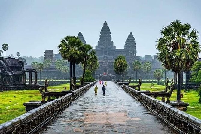 Angkor Full Day Tour All The Main Temples - Bayon Temple and Photo Moments with Monkeys