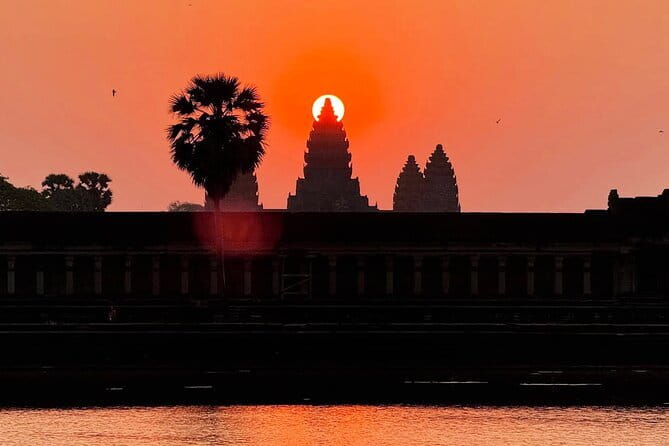 Angkor Sunrise Adventure Private Tour - Angkor Wat Sunrise at 4:30am: Why This Tour Feels Worth It