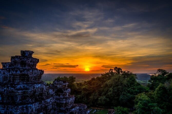 Angkor Sunrise Adventure Private Tour - Stop 2: Banteay Kdei, a Calm Pause Inside the Trees
