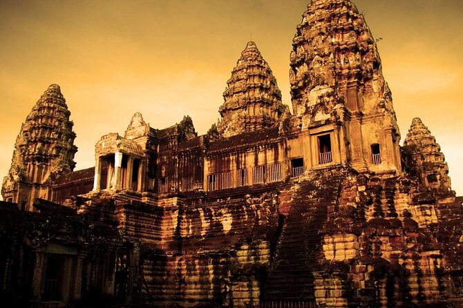Angkor Thom Ta Prohm and Sunset in Angkor Wat Golden Hour Tour - Angkor Thom: South Gate, Bayon Faces, and Elephant Terrace