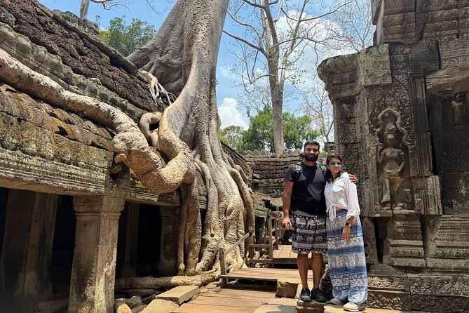 Angkor Wat 1-Day Tour by Private Car or Minivan - Price and logistics: what $135 for a group really covers