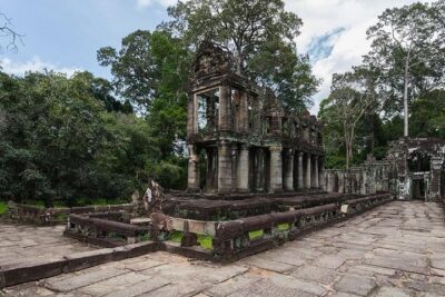 Angkor Wat 3-Day Temple Tours - Day 1: Angkor Wat sunrise plus the Angkor Thom small-circuit stops