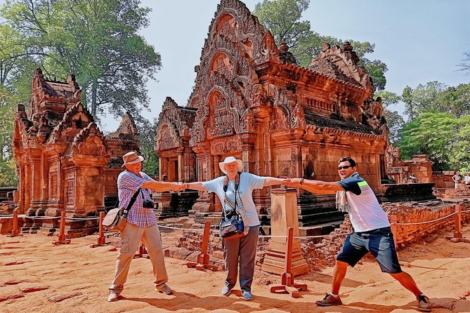 Angkor Wat & Banteay Srey Tour - Stop 3: Ta Prohm’s spung trees and the Buddhist-to-Hindu transformation (about 2 hours)