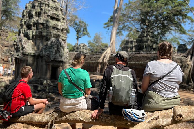 Angkor Wat Bike Tour with Lunch Included - Lunch at a local restaurant: fuel, not just a break