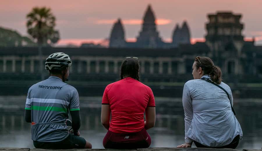 Angkor Wat: Guided Sunrise Bike Tour w/ Breakfast and Lunch - Why Cycle Angkor Wat at Dawn (and Not Later)