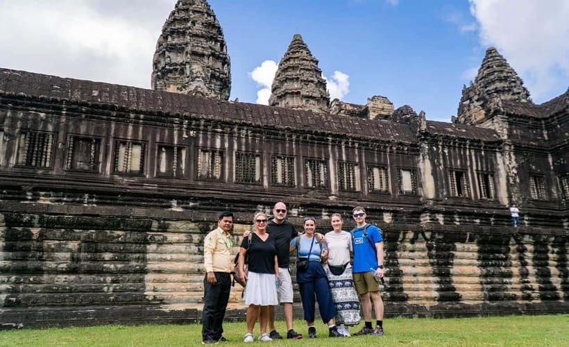 Angkor Wat: Guided Vespa Tour / Tuk Tuk or Car - The community-based tourism center: seeing life outside the temples