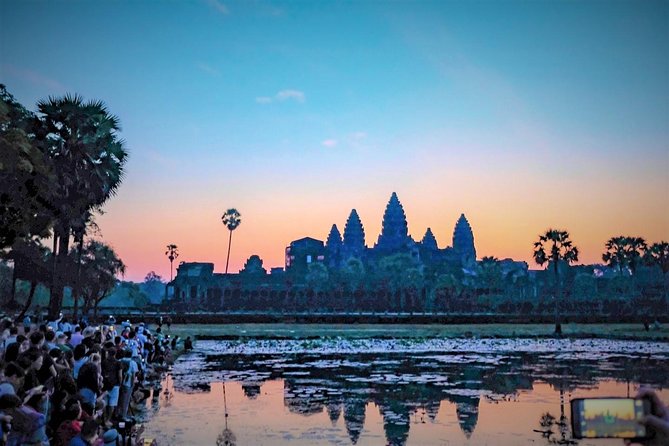 Angkor Wat Highlights and Sunrise Guided Tour from Siem Reap - Price and what you get for the money (and what’s extra)
