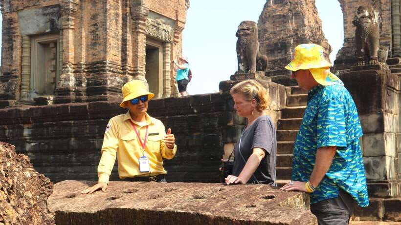 Angkor Wat: Highlights and Sunrise with Spanish Guide - Key highlights worth your time