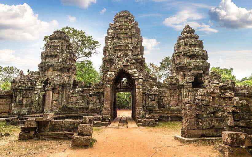 Angkor Wat Small Circle Private Car Tour in Siem Reap - Sunrise at Angkor Wat works best when you control the timing
