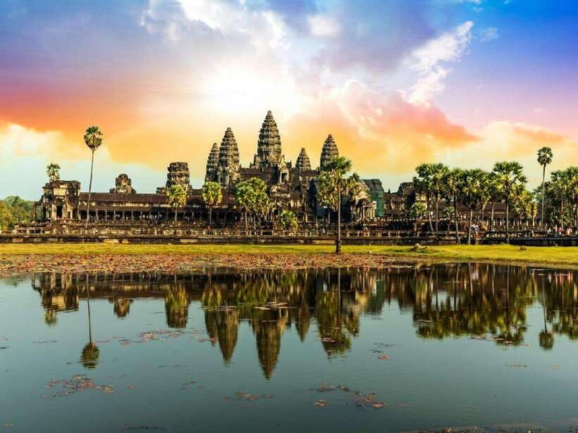 Angkor Wat Small Tour With Private Tuk Tuk - Private Tuk Tuk Pickup, Pass Run, and the 5-Temple Rhythm