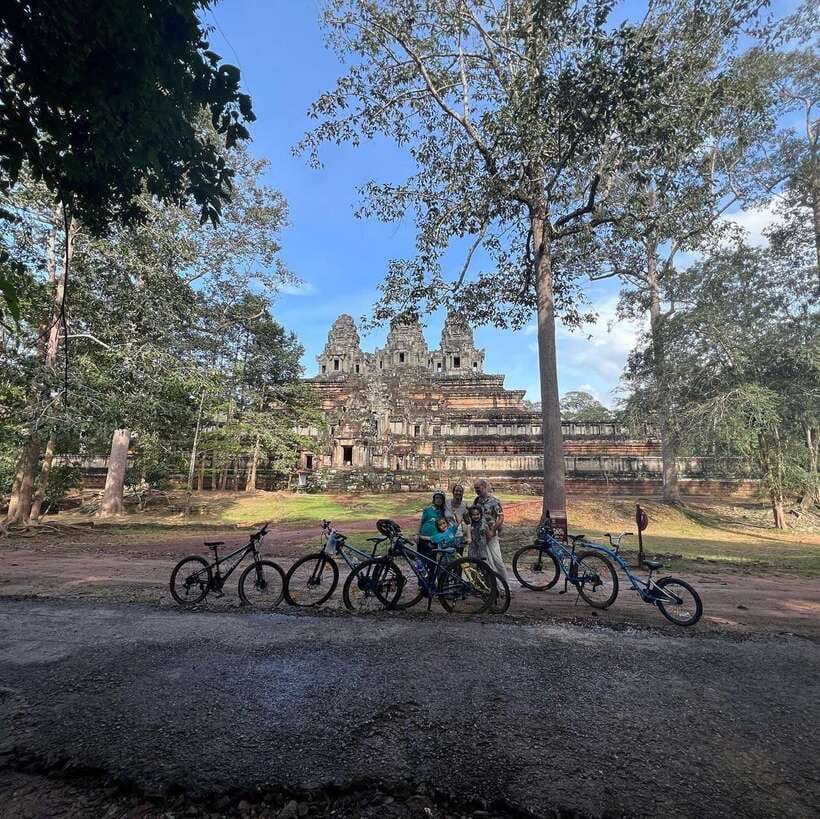Angkor Wat Sunrise Bike Tour With Lunch Included - A 4:30 am start at Angkor Wat (and why it’s worth it)