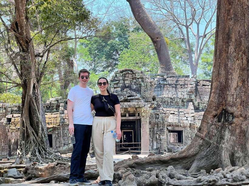Angkor Wat Sunrise Bike Tour With Lunch Included - Bikes, helmets, and how to stay comfortable for 8 hours