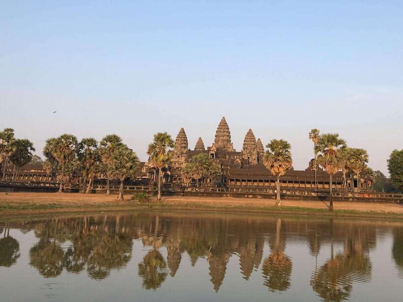 Angkor Wat Sunrise by Vintage Jeep – Private Tour - What to expect from guides like Long, Leang, and Chomnan