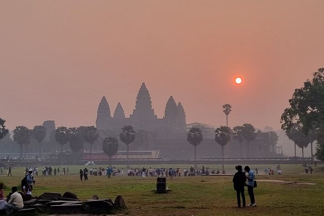Angkor Wat Sunrise & Highlight The Most Iconic Temple - Stop 2: Ta Prohm’s tree roots and how to enjoy it without rushing