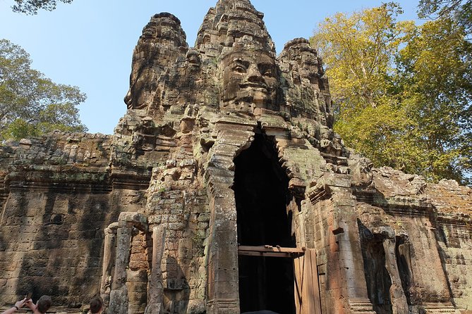 Angkor Wat Sunrise Private Full Day Tour - Transportation and comfort when the alarm rings at 3:30