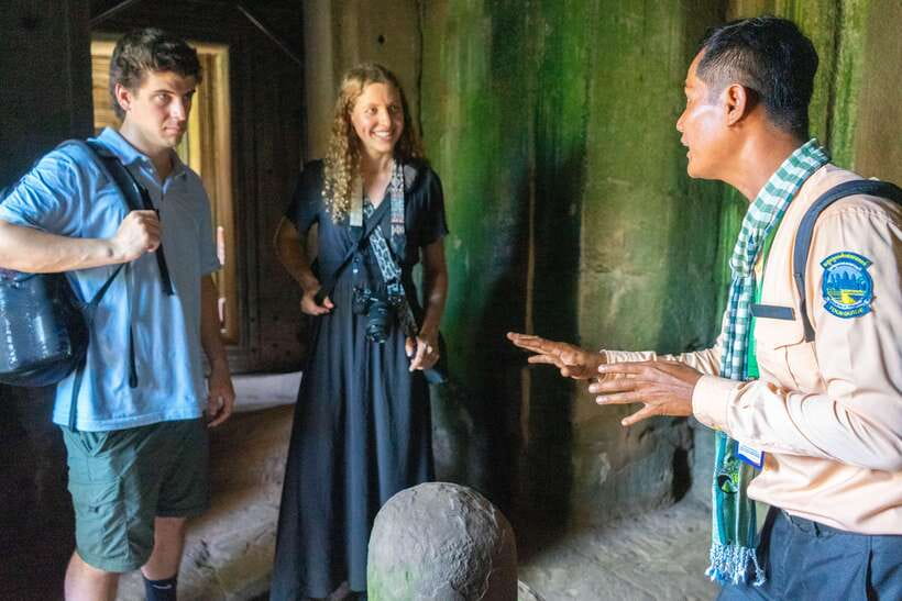 Angkor Wat Sunrise Private Tuk-Tuk Guided Tour - Sunrise at Angkor Wat: why the early alarm pays off