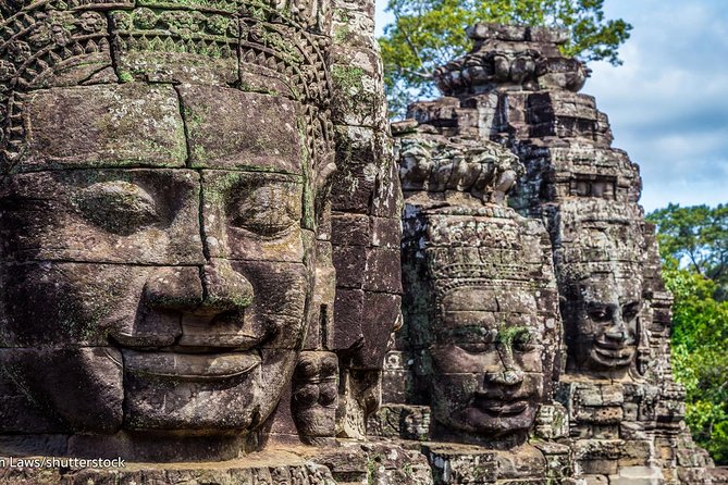 Angkor Wat Sunrise tour with Small - Group and Guide tours - Meeting Point, Pickup, and the 4:30am Reality