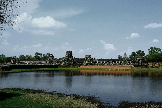 Angkor Wat Sunset Tour - Baphuon and the Steep Stairs: A Viewpoint Stop With Real Effort