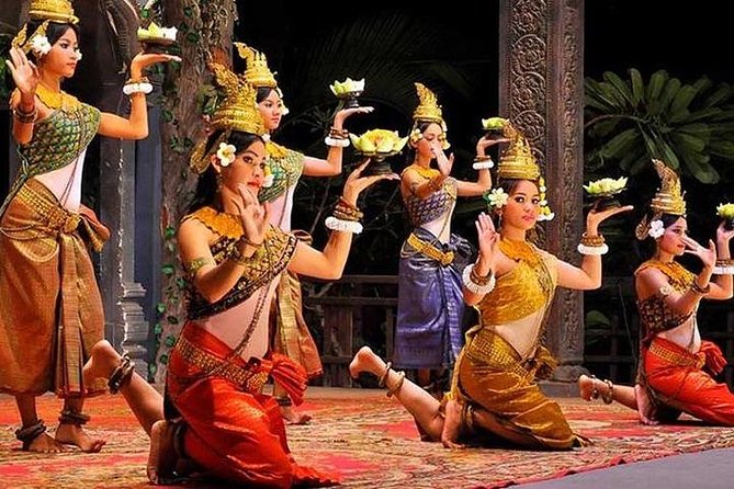 Apsara Dance Performance - Including Buffet Dinner & Hotel Pickup - Buffet Dinner at the Theater: Khmer Food With Options for Most People