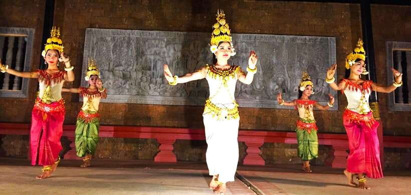 Apsara Dance Show with Dinner by Tuk-Tuk Roundtrip Transfer - The Four-Course Cambodian Dinner That Keeps You Full (and Happy)