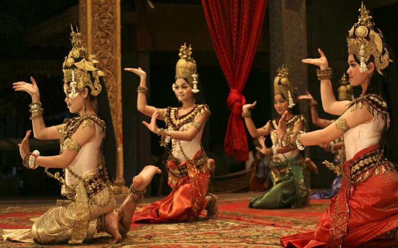 Apsara Dance Show with Dinner by Tuk-Tuk Roundtrip Transfer - Timing, Seating, and How to Get the Best Viewing Experience