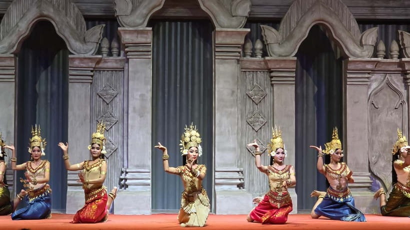 Apsara Performance with Dinner include Pick up & Drop off - Should you book the Apsara Performance with Dinner?