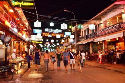 Apsara Show Dinner and Night Market Pub street - Dinner and buffet reality check (and what to do with it)