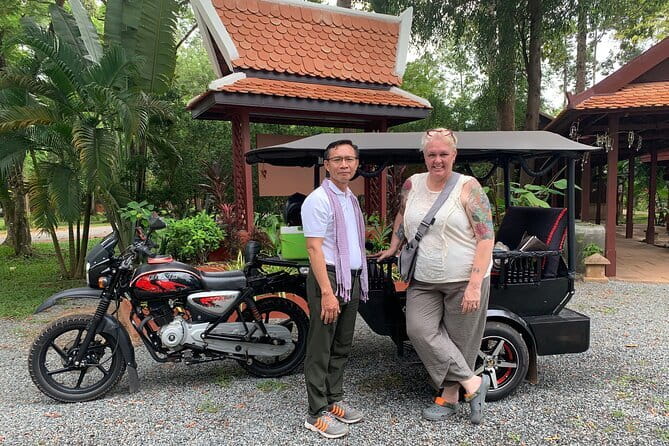 Apsara Show Dinner and Night Market Pub street - Siem Reap night market in 30 minutes: how to shop smart