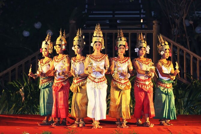 Apsara Theatre Performance include Dinner - Who this works for (and who might prefer a different night)